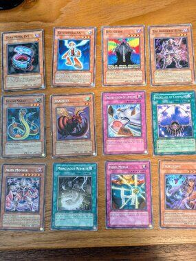Vintage Yu-Gi-Oh! Monster & Spell Lot 12 Cards – Tsukuyomi & Rare Effects Yugioh